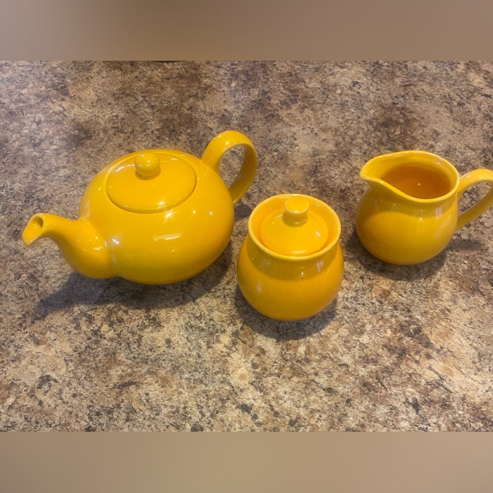 Waechtersbach , Teapot, Sugar Bowl & Cream Pitcher